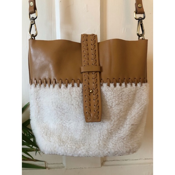 Roberta Roller Rabbit Nan Tote - Picture 2 of 7